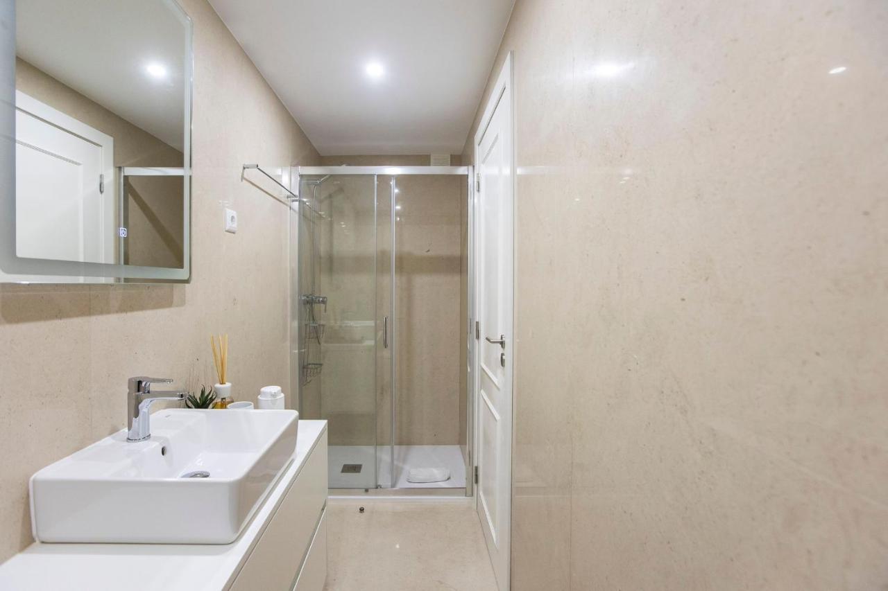 City Center 2Br Flat W/ Ac By Lovelystay OOporto Exterior foto